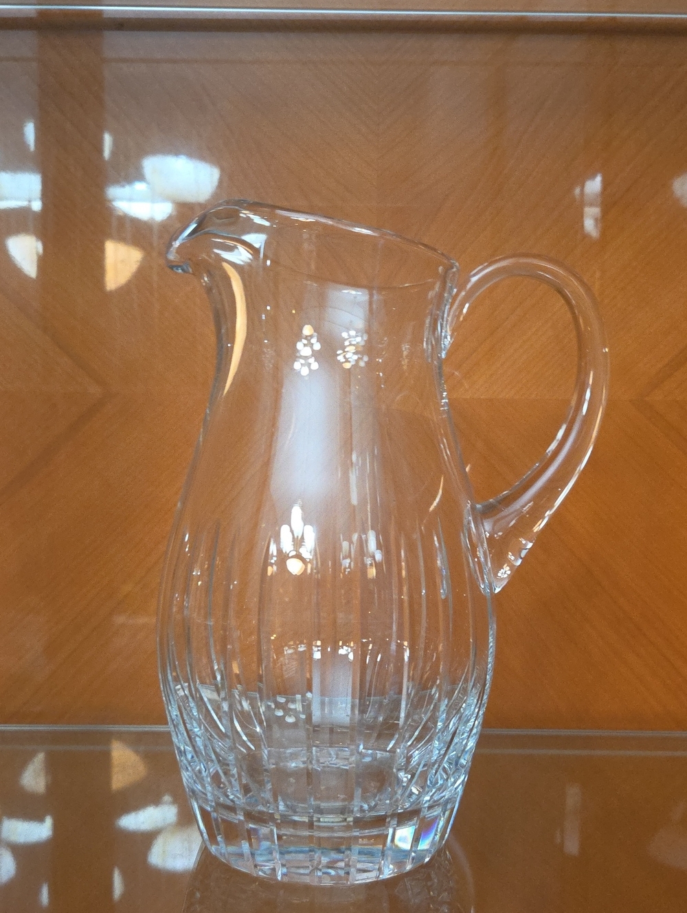Clear Glass Water Pitcher with Handle